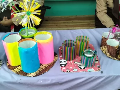 Kerajinan Barang Bekas 9C